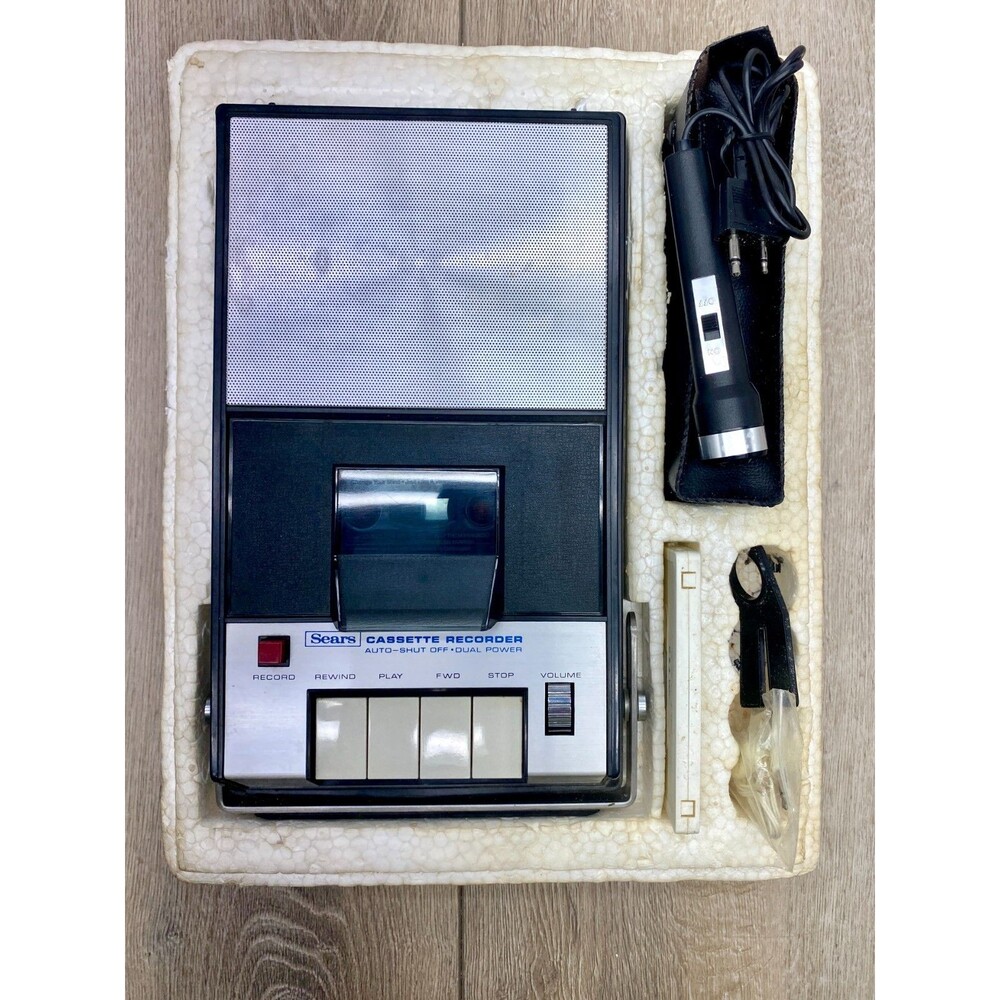Vintage Sears Cassette Player Recorder Model 400.34164200 Tested Working.
